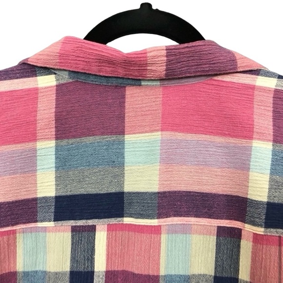 Vintage textured pink plaid short sleeve button down shirt - Picture 4 of 8